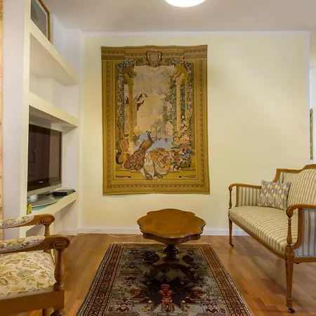 דירה Romantic Cloister *