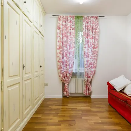Apartment Romantic Cloister Verona